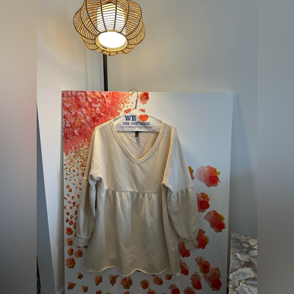 Cream oversized V-Neck Women's sweater tunic